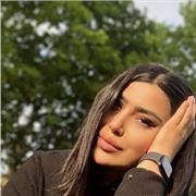 english lehrerin or assistenting because i have worked as an assistent and english teacher